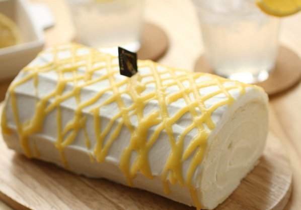広島でロールケーキが1番美味しいお店 クルル 広島レモンロール